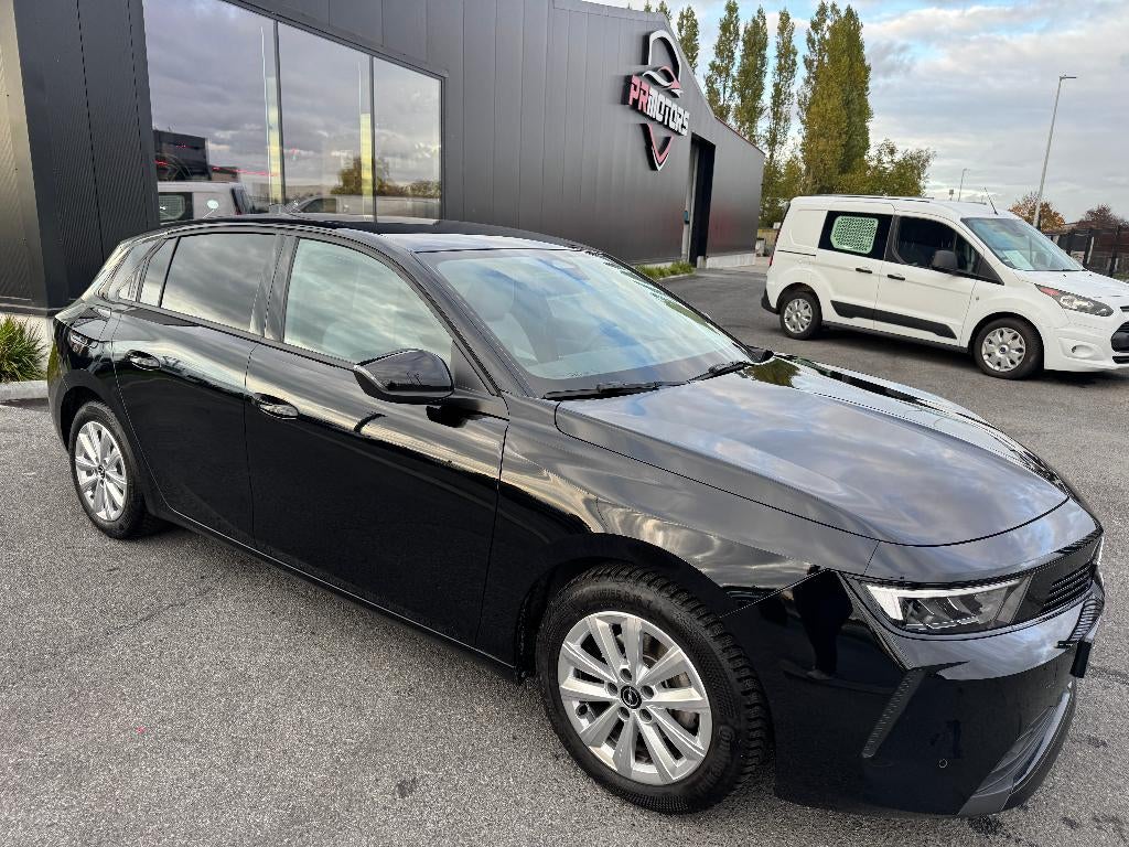 Opel Astra 1.2 turbo 1st eig boek camera carplay trekhaak, Voorwielaandrijving, Stof, 1199 cc, Zwart