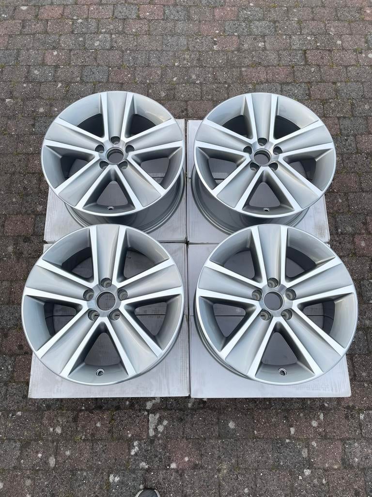 Nouveau jeu de jantes VW Budapest BBS VW Passat 8X18 ET44, Neuf, Enlèvement ou Envoi, Véhicule de tourisme, 18 pouces