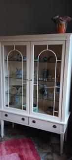 armoire pour décoration, 25 à 50 cm, Avec tablette(s), 100 à 150 cm, Utilisé