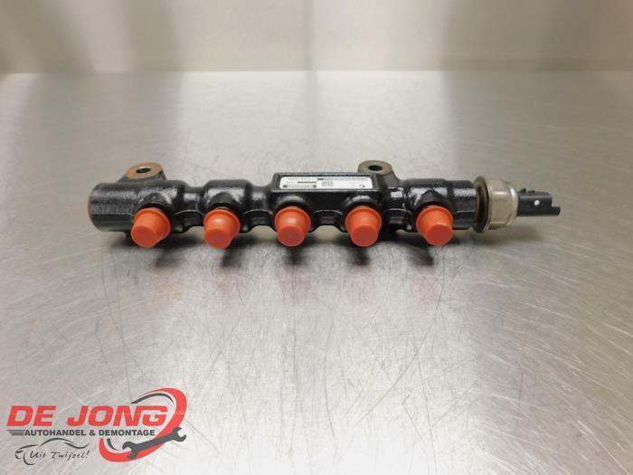 Galerij (Injectie) van een Peugeot 207, Gebruikt, -, -, Ophalen of Verzenden