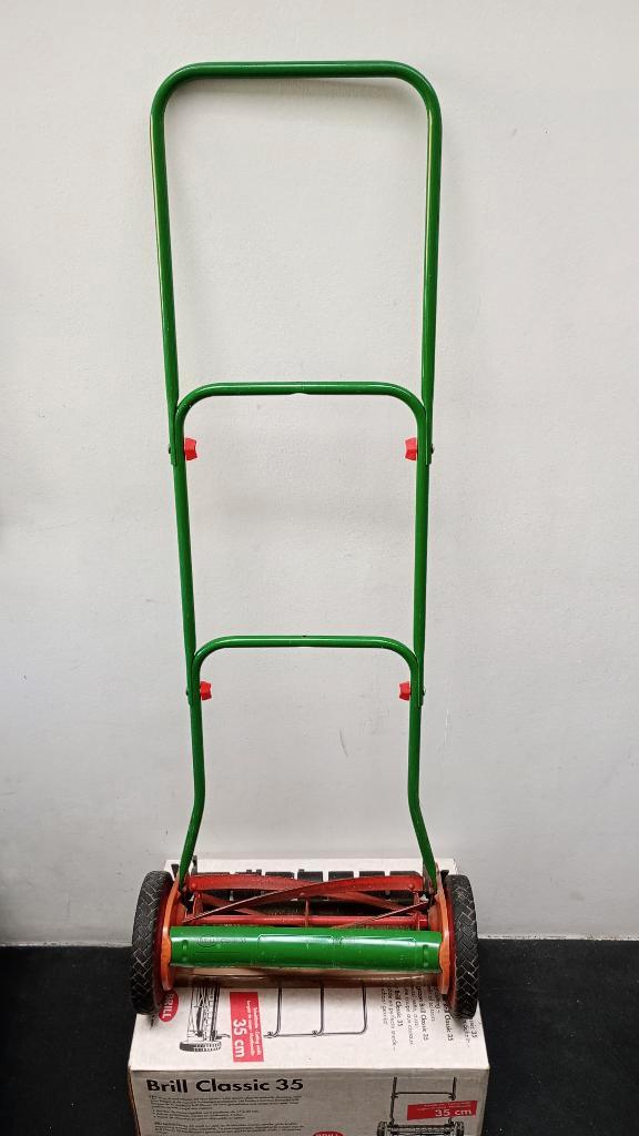 Grasmaaier (duwer), Jardin & Terrasse, Tondeuses à gazon, Utilisé, Tondeuses à gazon manuelles, 30 à 39 cm, Enlèvement