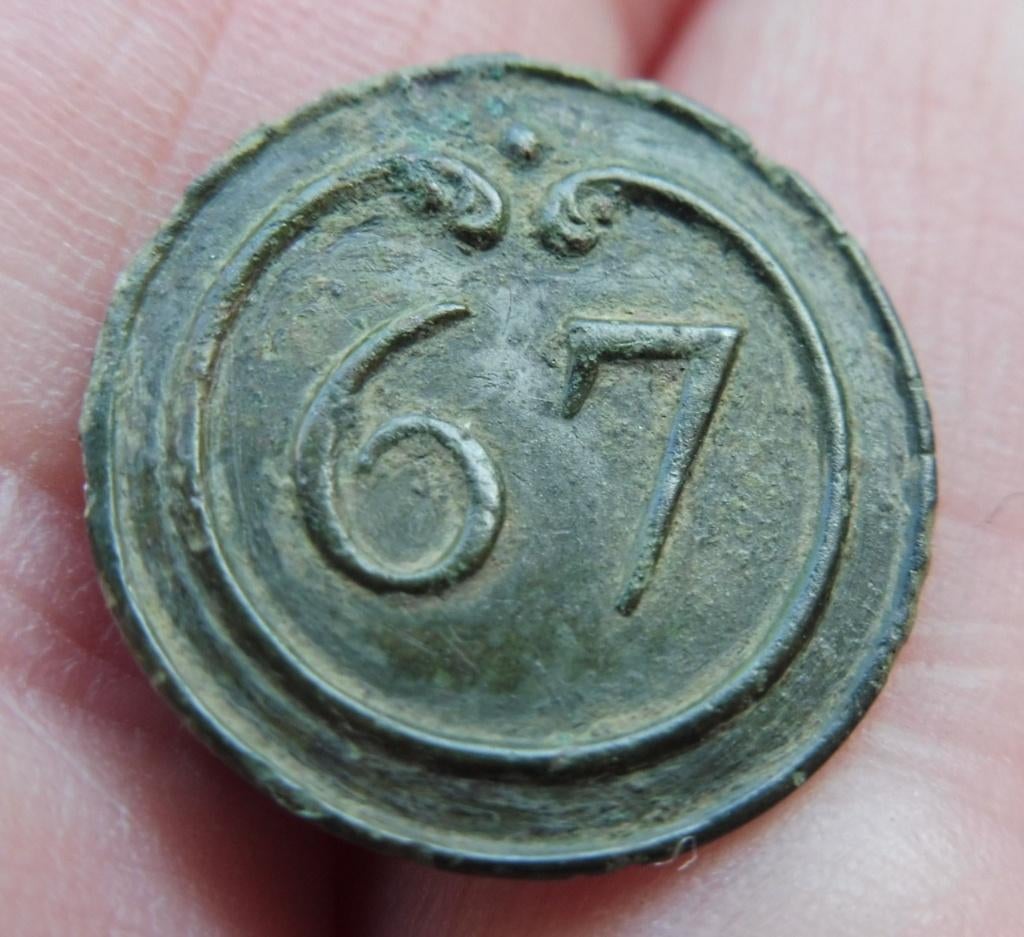 Franse uniformknoop 67e Regiment (Nederlandse militairen), Collections, Objets militaires | Général, Envoi