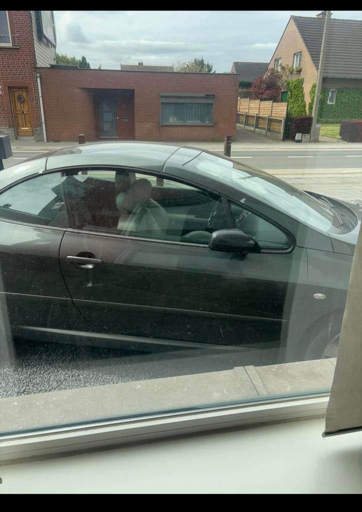 Peugeot 307cc, Ophalen