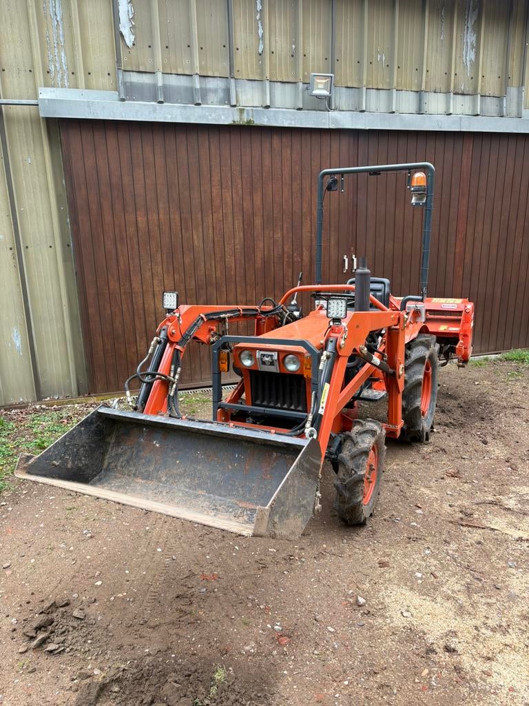 Kubota b7001 mini tractor, Ophalen