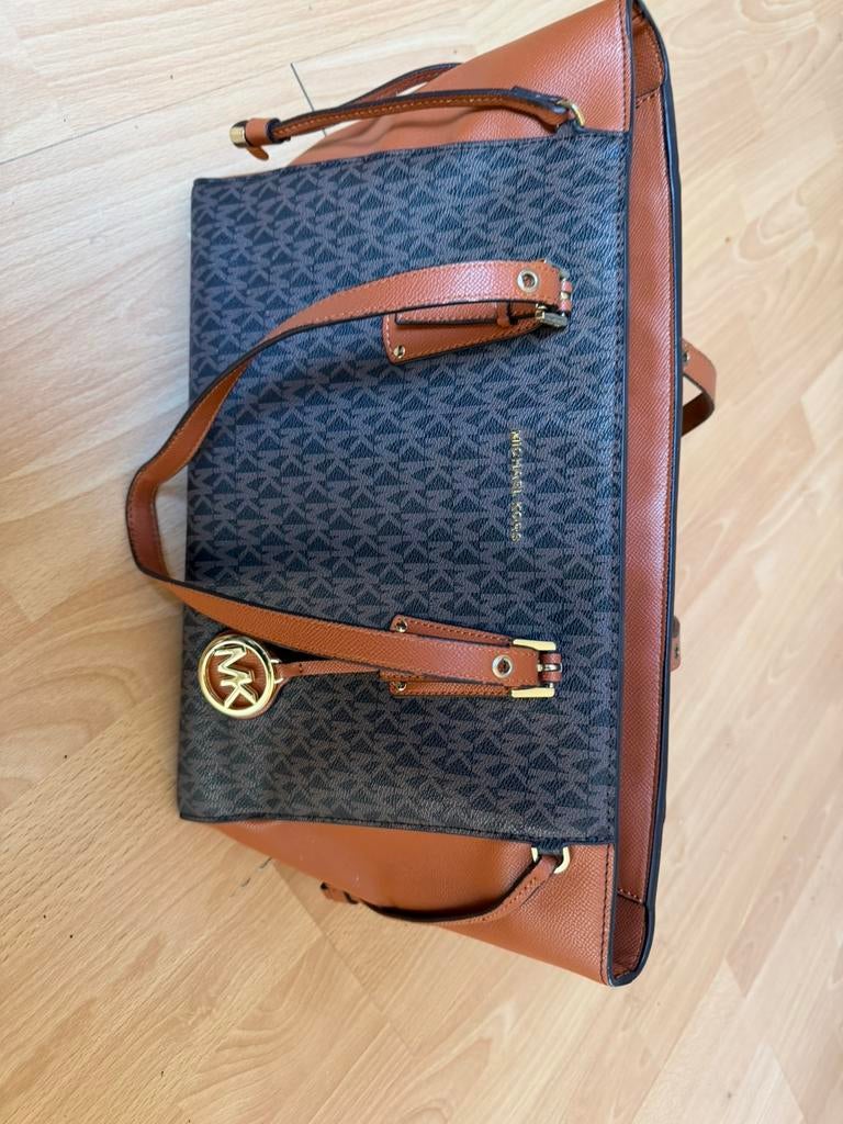 Michael Kors handtas, Ophalen of Verzenden, Zo goed als nieuw, Handtas