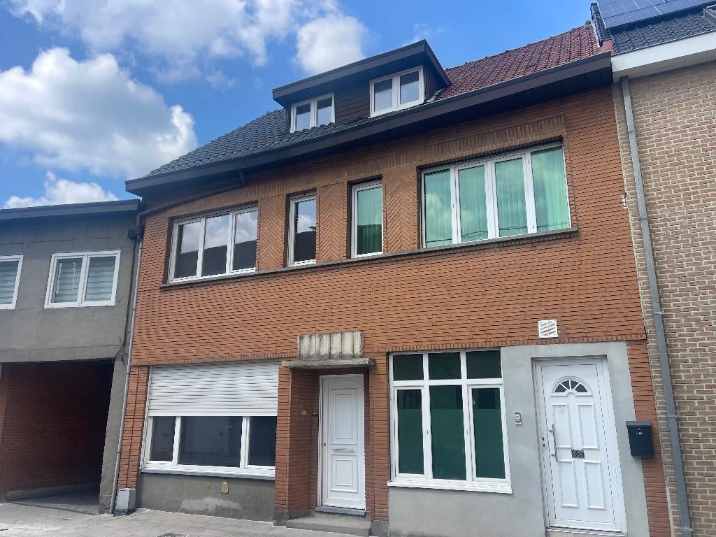 Mooie op te frissen gezinswoning in Hamme te koop, Immo, Huizen en Appartementen te koop, Provincie Oost-Vlaanderen, tot 200 m²