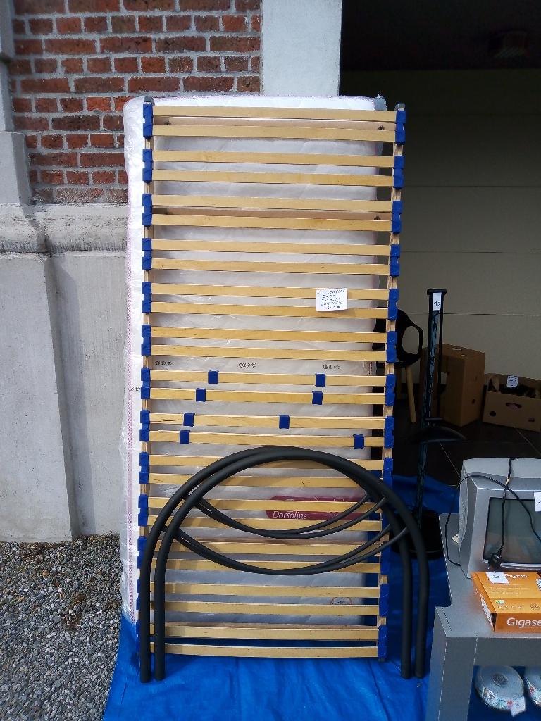 Lit 1 personne complet 90 cm, Maison & Meubles, Enlèvement, Comme neuf, Une personne, 90 cm