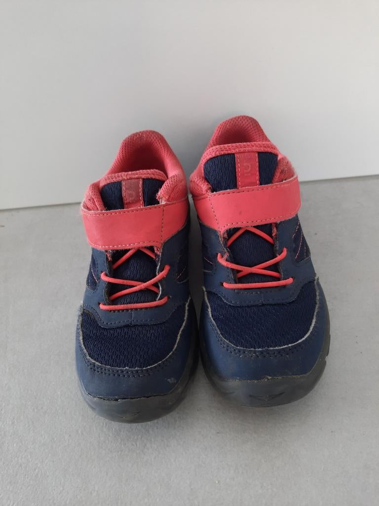 Schoenen quechua maat 30, Enfants & Bébés, Vêtements de bébé | Chaussures & Chaussettes, Enlèvement