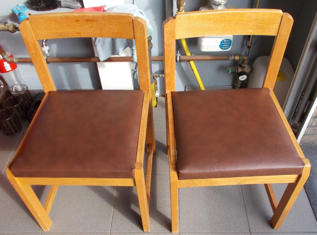 2 Mooi brede stoelen in zeer goede staat, Maison & Meubles, Chaises, Comme neuf, Deux, Bois, Cuir, Brun, Enlèvement