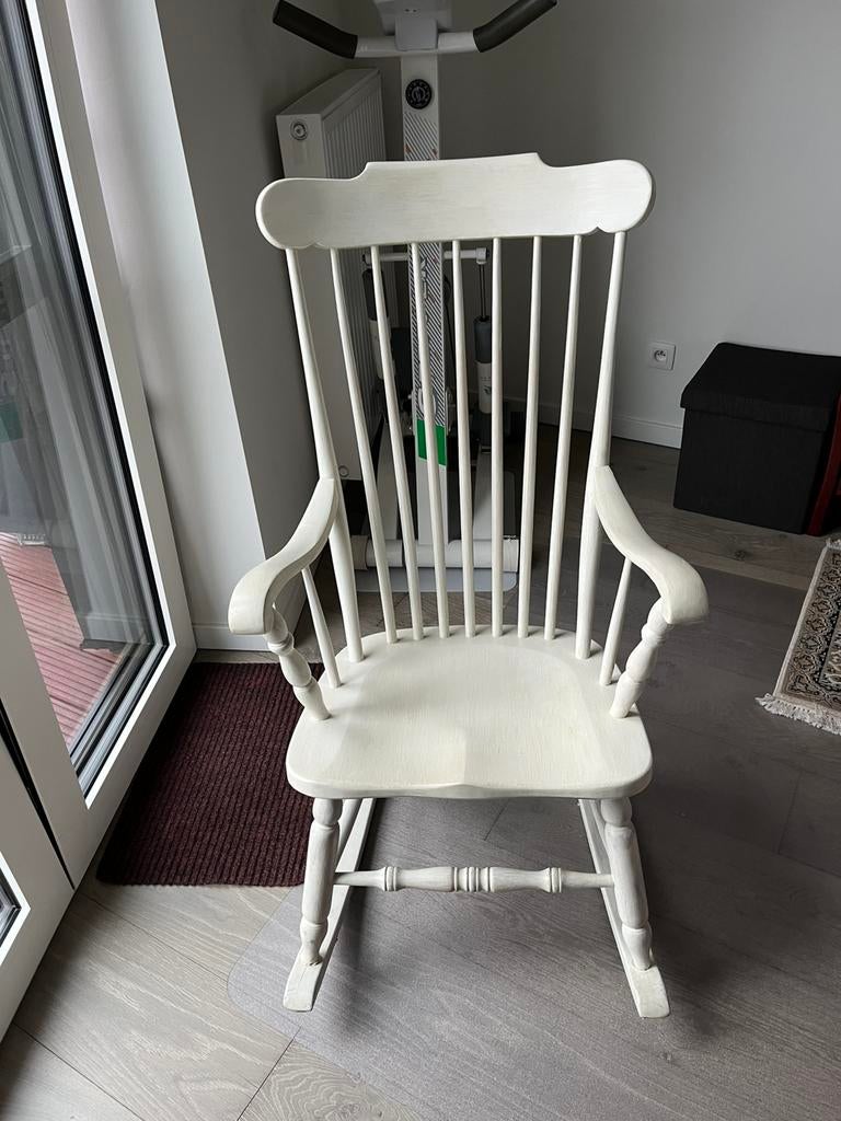 Vintage schommelstoel, Kinderen en Baby's, Ophalen, Zo goed als nieuw