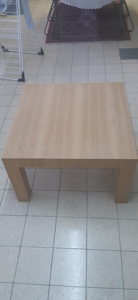 Vierkanten eikkleur salontafel, Ophalen
