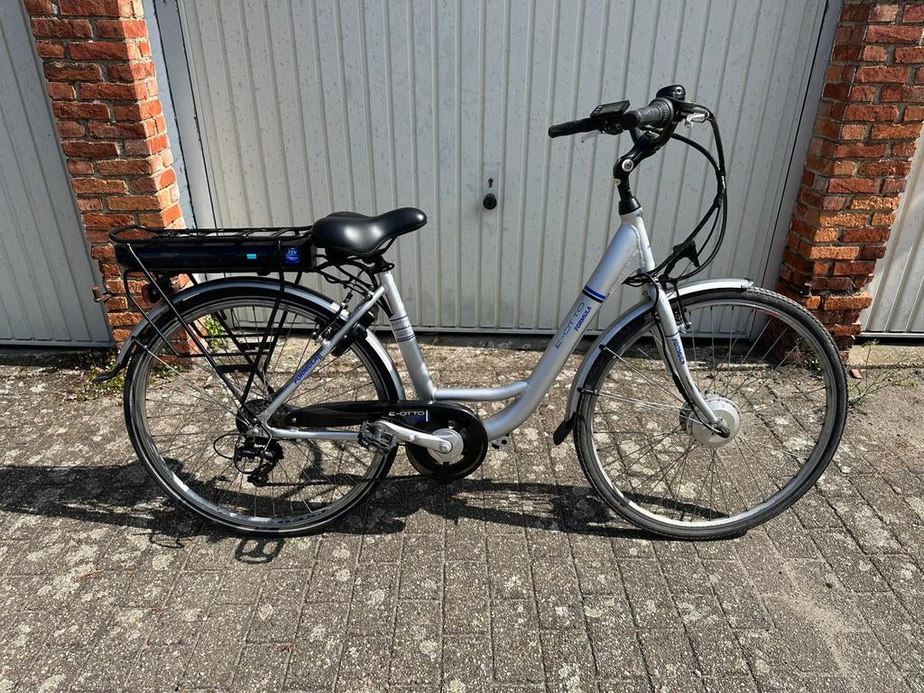 Elektrische damesfiets, Ophalen, Zo goed als nieuw