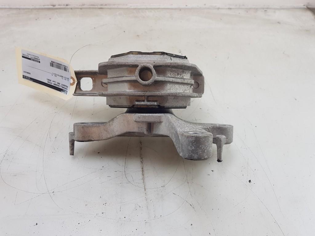 VERSNELLINGSBAKSTEUN 208 II (UB / UH / UP) (|9826551380|), Dhr. J. Ham, Gebruikt, Administratie@autoham.nl, Peugeot