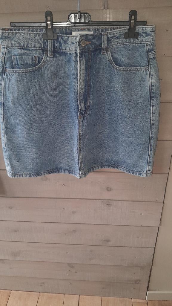 Jeansrok, Kleding | Dames, Rokken, Ophalen of Verzenden, Zo goed als nieuw, Maat 42/44 (L)