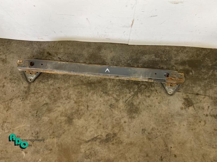 Bumperframe achter van een Toyota Yaris (Yaris 2 09-), Auto-onderdelen, Ophanging en Onderstel, Toyota, Gebruikt, 3 maanden garantie