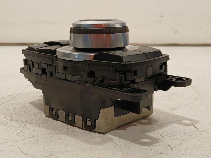 Bedieningspaneel navigatie BMW 1 serie, Auto-onderdelen, Dashboard en Schakelaars, BMW, Gebruikt, Herkomst onderdeel bekend, 12 maanden garantie