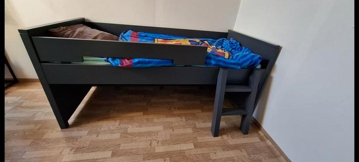 Bobita 90x200 🛏️ 👉🏼 in Geel, Kinderen en Baby's, Kinderkamer | Bedden, Zo goed als nieuw, 180 cm of meer, 85 tot 100 cm, Lattenbodem