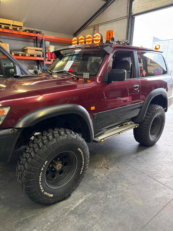 Nissan patrol y61 3.0, Auto's, Nissan, Particulier, Patrol, Diesel, Rood, Beige, Ophalen
