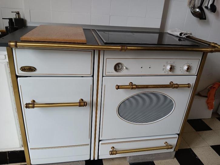 Cuisinière électrique Deville, Elektronische apparatuur, Fornuizen, Refurbished, Tussenbouw, Elektrisch, 4 kookzones, 85 tot 90 cm