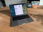 MacBook Pro w/ Touchbar 13.3" 2.3GHz Core i5 - Mid 2018, Computers en Software, Apple Macbooks, Ophalen, Gebruikt, 256 GB, 2 tot 3 Ghz