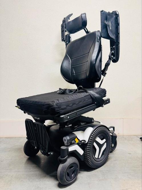 Permobil M3 Electrische rolstoel slechts 3 km gereden nieuwe, Diversen, Rolstoelen, Nieuw, Elektrische rolstoel, Inklapbaar, Ophalen of Verzenden