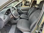 Dacia Duster Benzine - Airco/Navigatie, Auto's, Voorwielaandrijving, Euro 5, Stof, Gebruikt