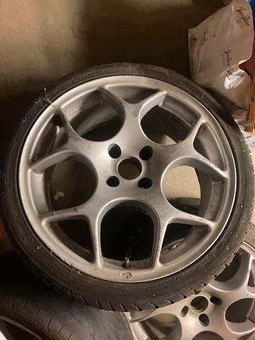 3 Venom 17 inch velgen beschikbaar voor biedingen