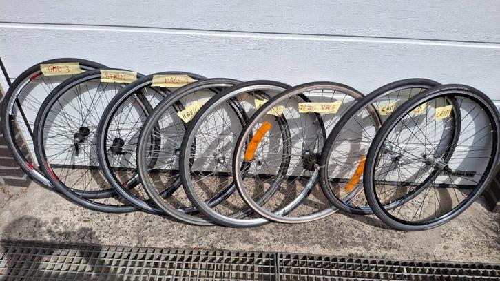 Goede smalle 28" fietswielen Shimano Campagnolo Mavic Rigida, Fietsen en Brommers, Fietsonderdelen, Gebruikt, Wiel, Ophalen