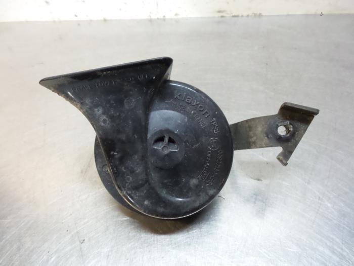 Claxon van een Volkswagen Golf (Golf 97-), Auto-onderdelen, Elektronica en Kabels, Volkswagen, Gebruikt, 3 maanden garantie, Ophalen of Verzenden