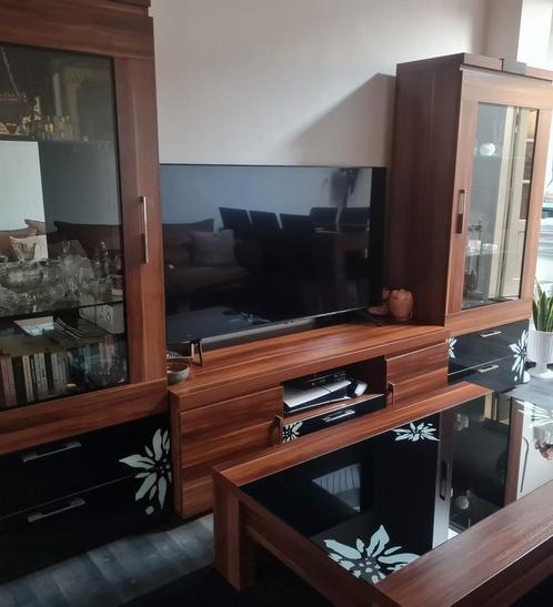 Meubel living, Huis en Inrichting, Complete eetkamers, Gebruikt, 4 tot 6 stoelen, Ophalen