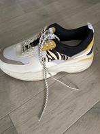 Sneakers Stradivarius maat 41    5€, Ophalen of Verzenden, Zo goed als nieuw, Sneakers