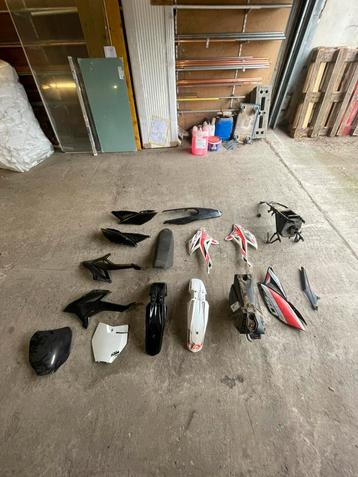 Beta 50 rr track onderdelen beschikbaar voor biedingen