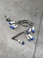 kabel 4 polige stekkers, Ophalen of Verzenden, Gebruikt, Elektronica en Kabels