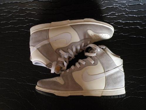 Nike Dunk High Retro Pure Platinum taille 40 chaussure