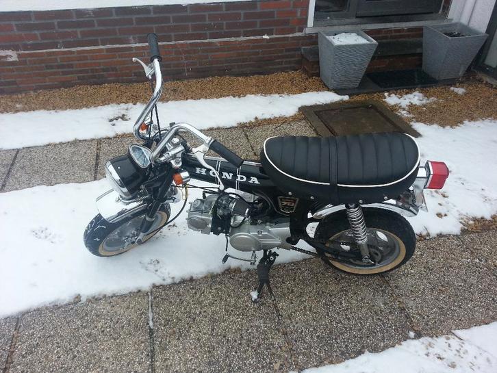 Bonjour, ne jeter plus vos vélomoteurs vintages!, Fietsen en Brommers, Snorfietsen en Snorscooters, Gebruikt, Ophalen