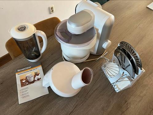 Zeer complete keukenmachine van silvercrest, Elektronische apparatuur, Keukenmixers, Zo goed als nieuw, Ophalen
