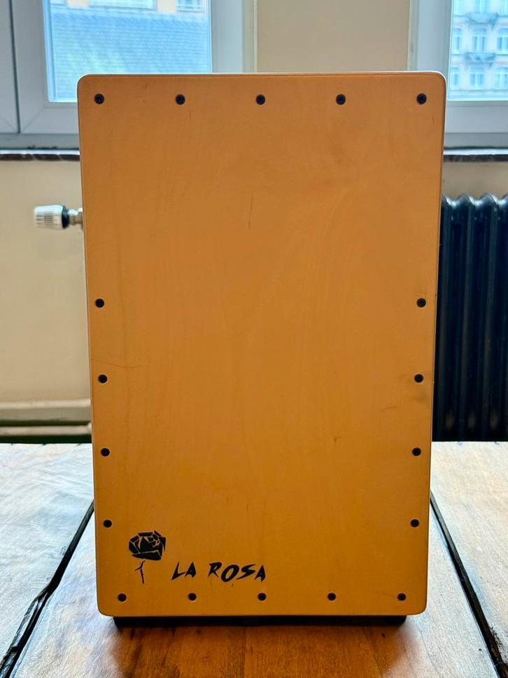 La Rosa Cajon Standard + sac fourre-tout - Excellent état, Musique & Instruments, Percussions, Comme neuf, Tambour, Enlèvement