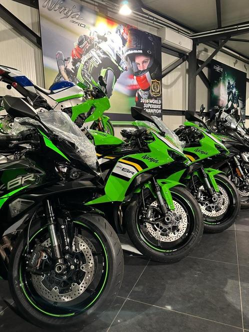 Kawasaki - zx6r 2025 - Moto Center Mertens, Motoren, Motoren | Kawasaki, Bedrijf, Super Sport, meer dan 35 kW, 4 cilinders, Ophalen
