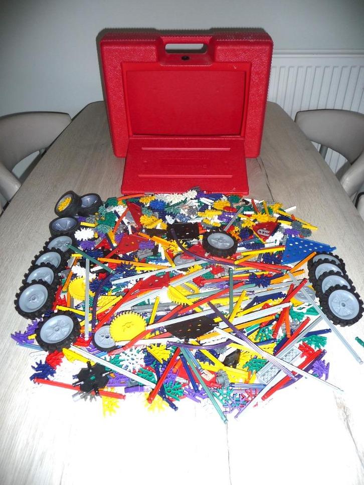 K’NEX grote koffer vol onderdelen, Kinderen en Baby's, Speelgoed | Educatief en Creatief, Zo goed als nieuw, Bouwen, Ontdekken