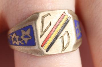 WOI België aluminium ? zilver ? oorlogsvlag ring emaille beschikbaar voor biedingen