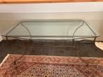 Glazen eettafel met metalen onderstel, Huis en Inrichting, Tafels | Eettafels, Ophalen, Zo goed als nieuw