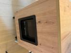kast met ruimte voor kattenbak, Ophalen, Zo goed als nieuw, Gesloten