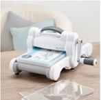 Sizzix • Big Shot A5 Stansmachine incl. accessoires (Nieuw), Hobby en Vrije tijd, Scrapbooking, Ophalen of Verzenden, Nieuw, Slicemachine of Snijmachine