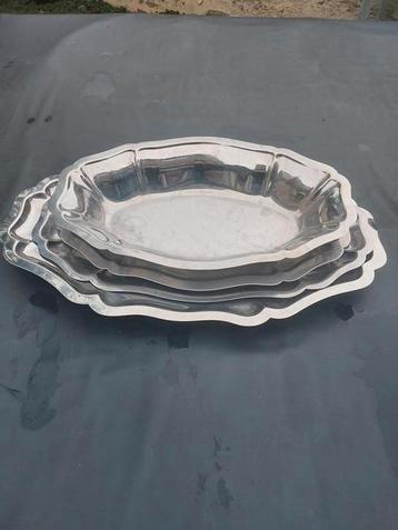 PLATS=PRESENTATIONS=INOX+CASSEROLES+PLATS FOUR+POÊLES+TAMIS  beschikbaar voor biedingen