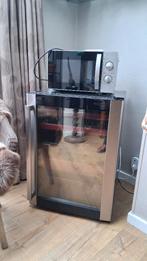 wijnkoelkast, Elektronische apparatuur, Koelkasten en IJskasten, Ophalen, Minder dan 75 liter, 45 tot 60 cm, Zonder vriesvak
