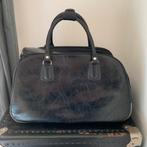 Vintage zwarte reistas, kunstleer, Wieltjes, 40 tot 60 cm, Gebruikt, 20 tot 30 cm