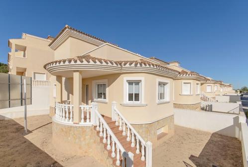 Huizen met 2 en 3 slaapkamers en kelder Regio Torrevieja, Immo, Buitenland, Spanje, Woonhuis, Dorp