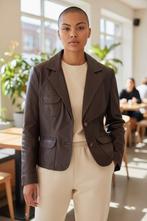 ✨️PERLA Leren Jasje Maat 38/40 - Met BUNDELKORTING‼️✨️✨️, Kleding | Dames, Jasjes, Kostuums en Pakken, Maat 38/40 (M), Bruin, Zo goed als nieuw