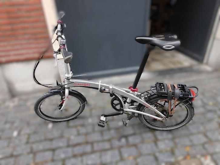 Dahon plooifiets 9 versnellingen, Fietsen en Brommers, Fietsen | Vouwfietsen, Zo goed als nieuw, Dahon, Versnellingen, Ophalen