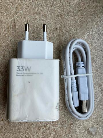 Originele XIAOMI 33W-oplader, met bijbehorende kabel beschikbaar voor biedingen